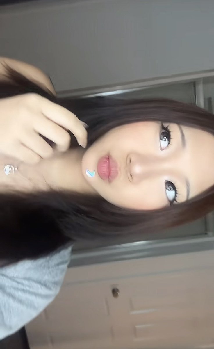 Layingbesik6's tweet photo. who wanna trib this asian rave slut dm me i got other asian girls too https://t.co/cNguXNDrzX