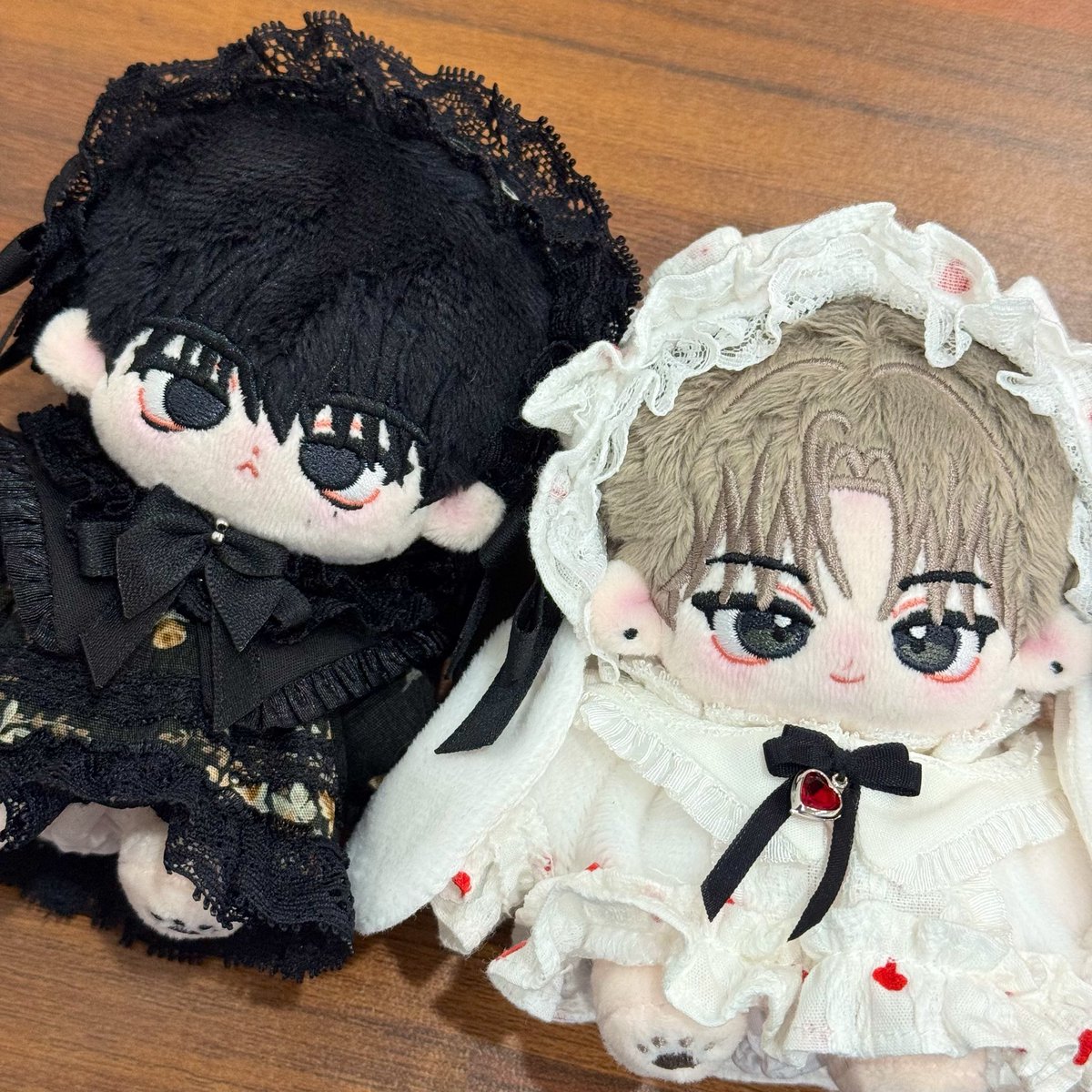 biblica_timez's tweet photo. 에프렘클로젯탐나서 래요꺼 뺏음(?)
옷이 넘 부들부들하구 조하🥺🖤🤎 https://t.co/xem0JTxkFV