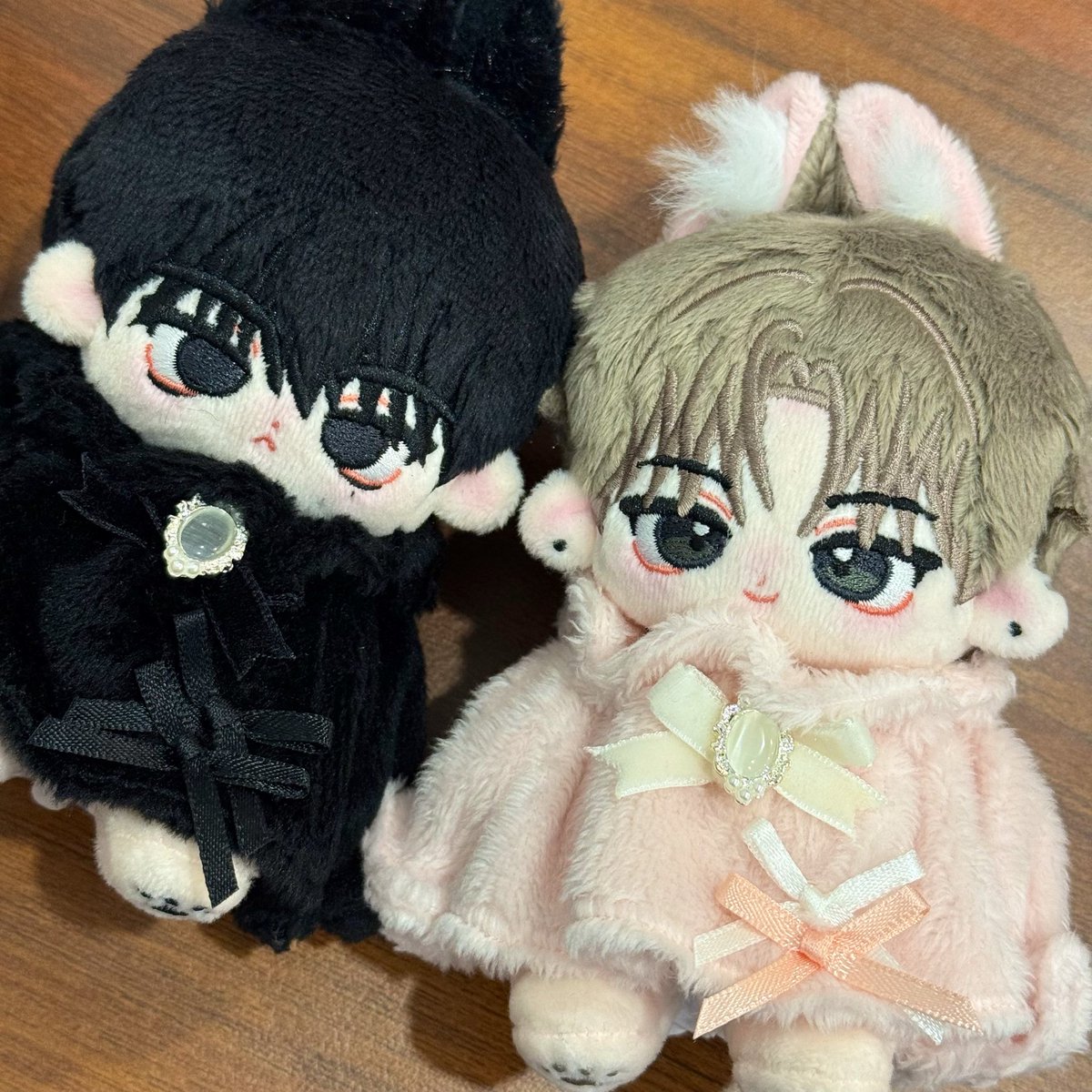 biblica_timez's tweet photo. 에프렘클로젯탐나서 래요꺼 뺏음(?)
옷이 넘 부들부들하구 조하🥺🖤🤎 https://t.co/xem0JTxkFV
