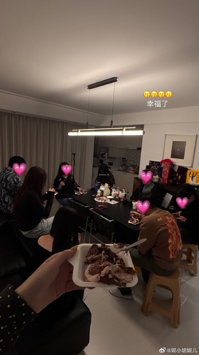 JaymieAntrobus's tweet photo. Noche de juegos en familia, risas que llenan la casa y recuerdos que duran para siempre ， https://t.co/6l9NiM3vjS