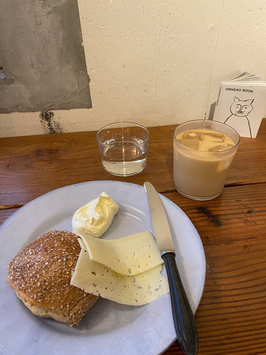 MBatsu's tweet photo. Sunday Bake Shop 🧁 https://t.co/Bty7eBUfvr
