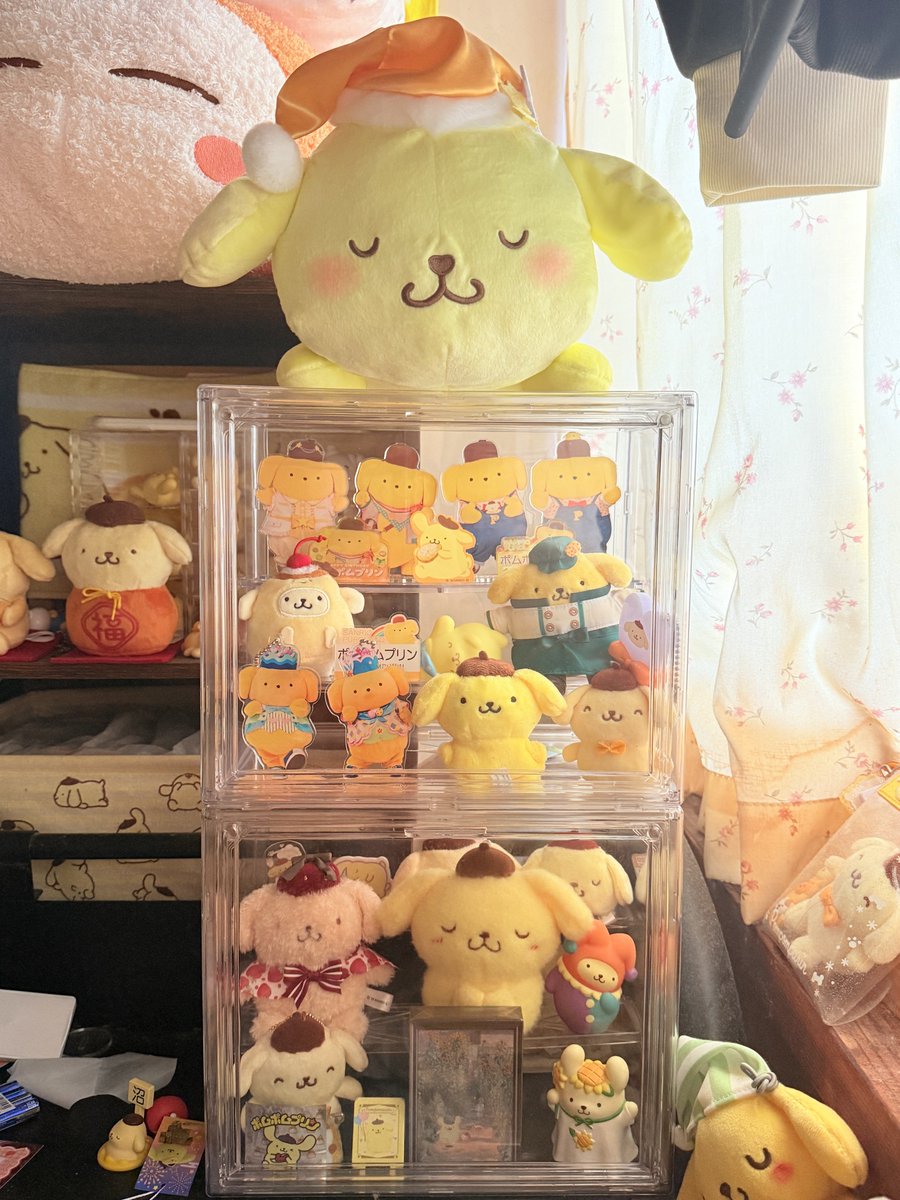 pmkc_nc416's tweet photo. お部屋のお片付けついでに、ポムポムショーケースを上に増設！🍮
めちゃくちゃかわいく仕上がりました☺️

 #ポムポムプリン 
 #ポムポムプリン30周年 https://t.co/fmRNhs7cGy