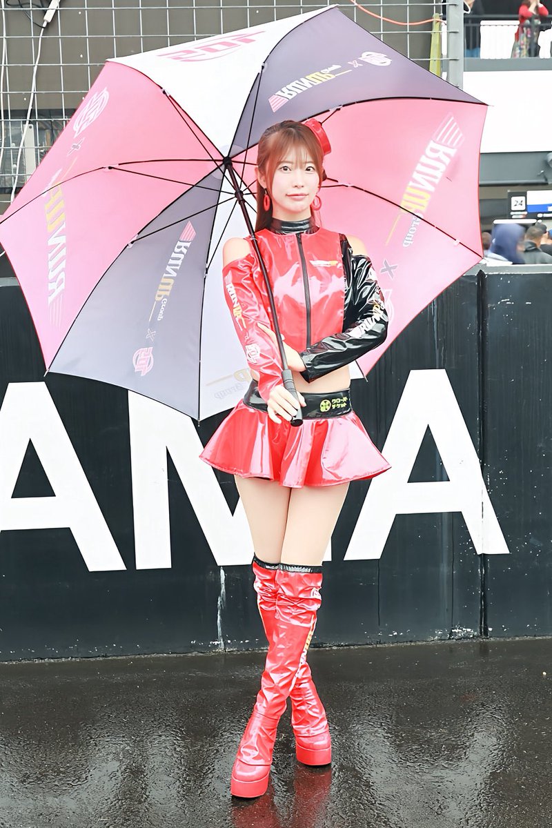 gambatyukichi's tweet photo. 2026.9.20 スーパーGT第6戦菅生
決勝日ピットウォーク

朝倉咲彩（@littlewhite_saa ）さん

#朝倉咲彩
#さあちゃん
#RUNUP https://t.co/Ri3pFSnTNv