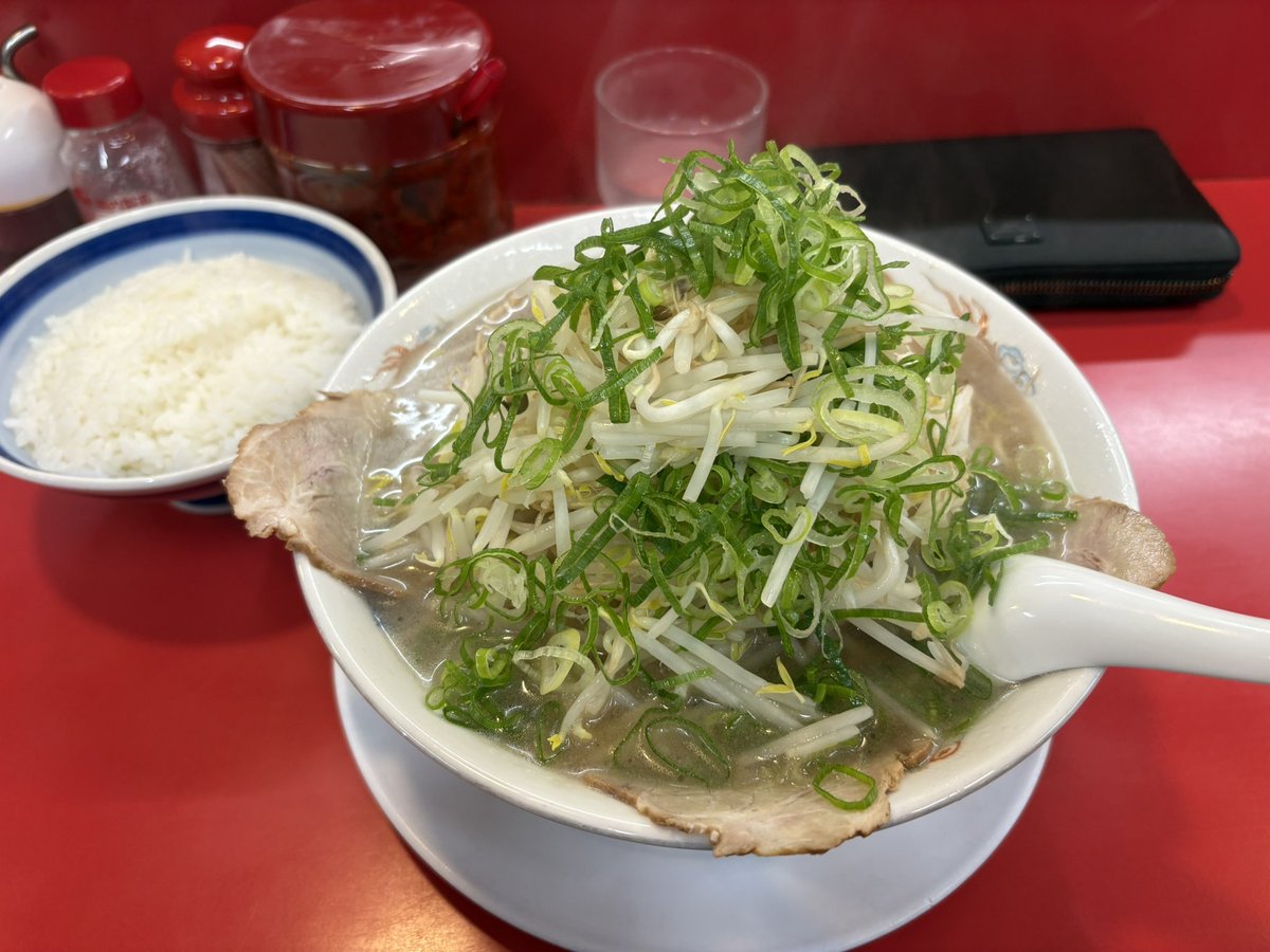 take_king_mod's tweet photo. この2週間弱、最高のリフレッシュ休暇でした❗️
やっぱ名���屋来たらコレ食って帰らなきゃだ
#heartful11 https://t.co/bhlKWO9p7y