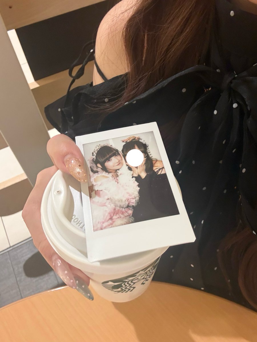 kyuru_tyan's tweet photo. ♡2026.9.23 大特典会 in HOKKAIDO♡

人生初チェキはだいすきなチバゆな姫に🎀👼🏻��➰⭐️

ゆなちゃん時間ある時にALT読んで欲しいなぁ🥺💭💘⭐️

 #ねえねえゆなちゃん 
 #チバゆなたまんねえ https://t.co/DLCKhJLMrP