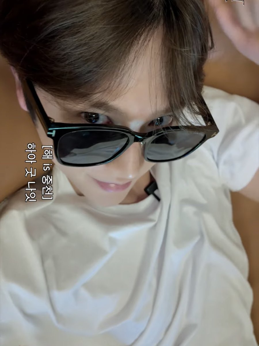 myfavoriteag11's tweet photo. 예뻐죽겠다 https://t.co/D0eMb7bBmQ