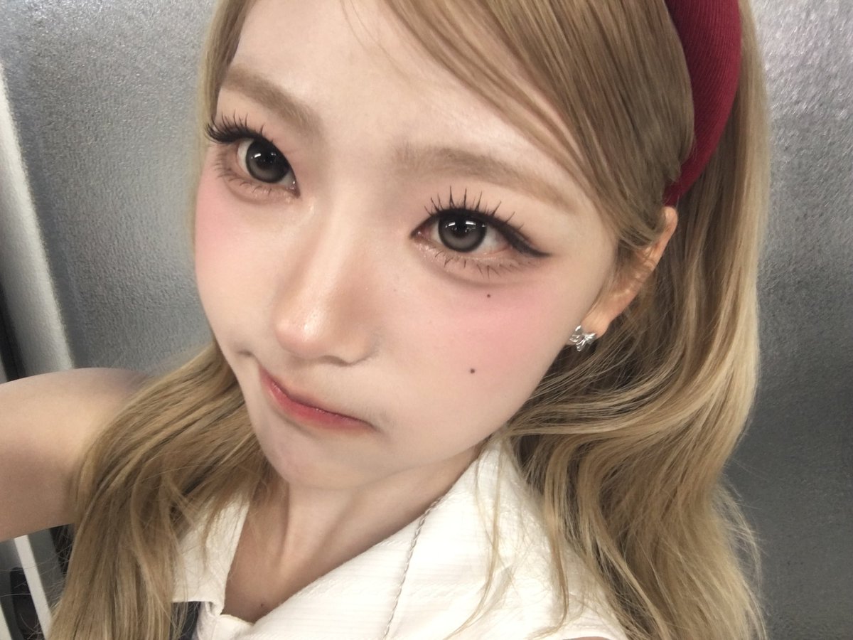0x1s2u's tweet photo. この猫ちゃん保護します💘💘
 #Heart2Heart  #stella https://t.co/4aOkSM06Np