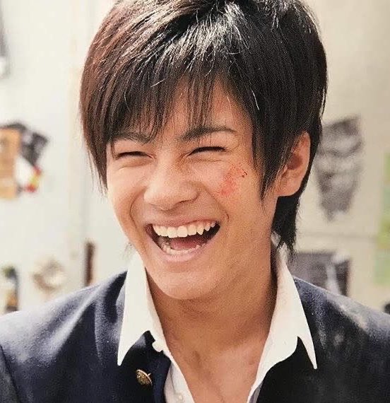 taronyami's tweet photo. #森本慎太郎 くんってクシャって笑うところが可愛いし、笑うと横に口が広がるから、可愛すぎる犬歯が見えるんです𐄑𐅁̂ ⩊፟ ̂𐅀𐄑 https://t.co/KEmE4gIdZj