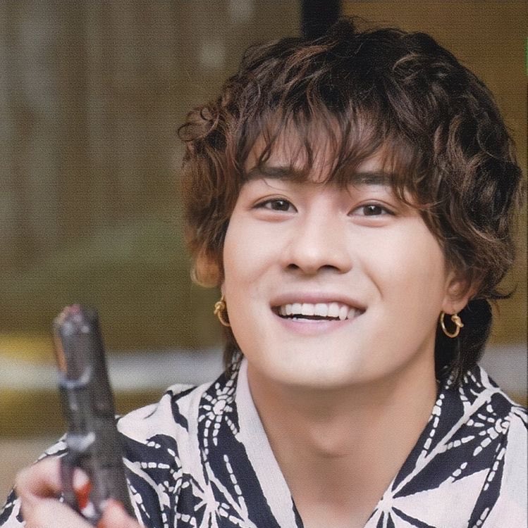 taronyami's tweet photo. #森本慎太郎 くんってクシャって笑うところが可愛いし、笑うと横に口が広がるから、可愛すぎる犬歯が見えるんです𐄑𐅁̂ ⩊፟ ̂𐅀𐄑 https://t.co/KEmE4gIdZj