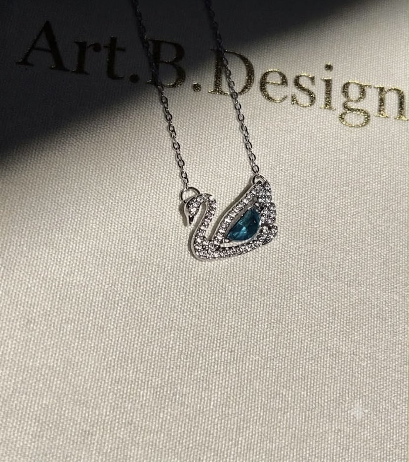 ArtBDesign1's tweet photo. Mavi Kuğulu Kolye 🦢💙 https://t.co/RHv0KeheWm
