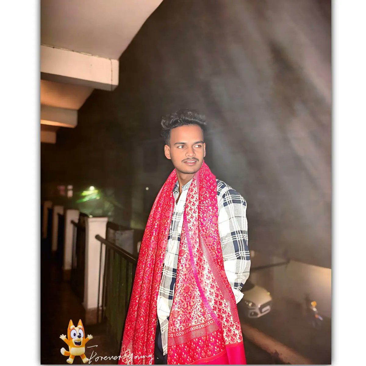 LoganFieldqwep's tweet photo. Enjoy the Darjeeling fun, friends. https://t.co/1OVa1lJhMO