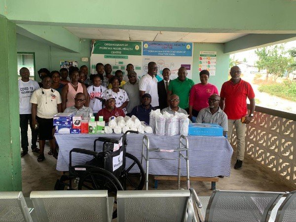 Bigtimezgh's tweet photo. Mokwa health centre receives wheelchairs, monitors and other medical items https://t.co/uHvN17JAiU https://t.co/fumbbhpFrR
