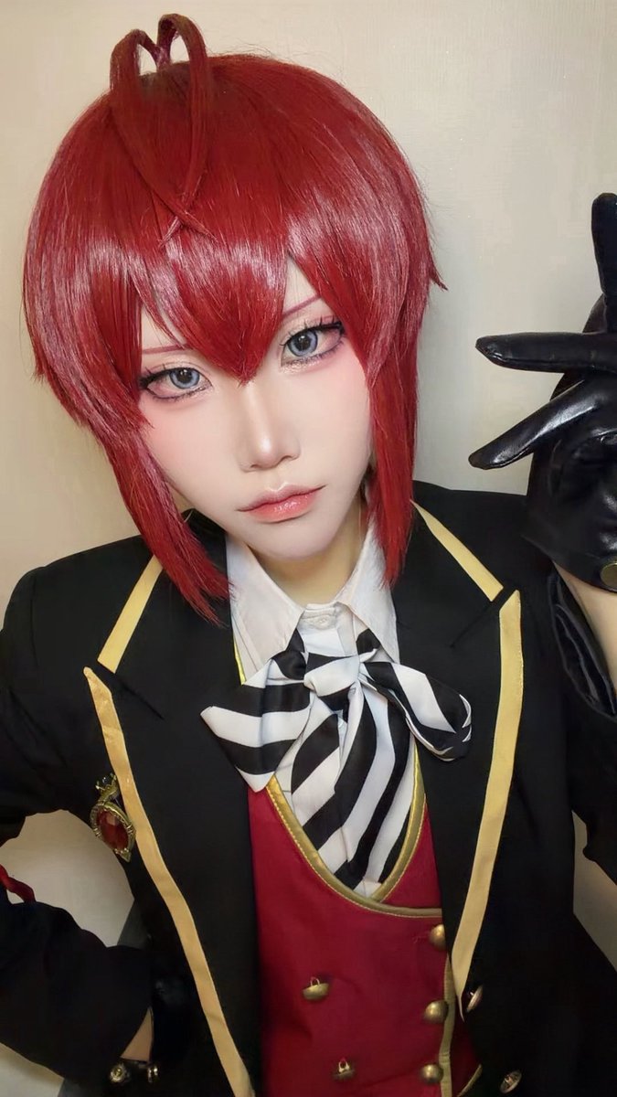 Sia_Nel21's tweet photo. [twst/cos]

🌹リドル・ローズハート

#twst #ツイステコスプレ https://t.co/e71ket7c8o