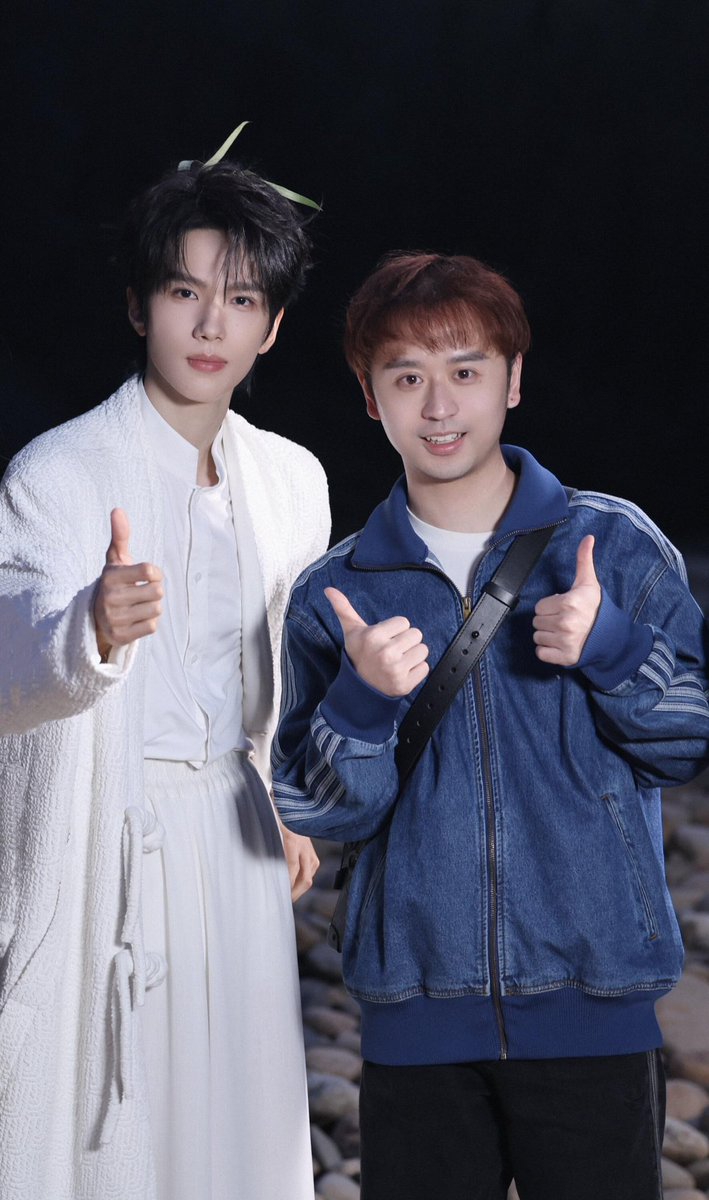 qiuyce's tweet photo. 260921 허보리스트 브랜드 담당자 샤오홍슈 속 여승은

#余承恩 #여승은 #YuChengen https://t.co/CtD82f7RDZ