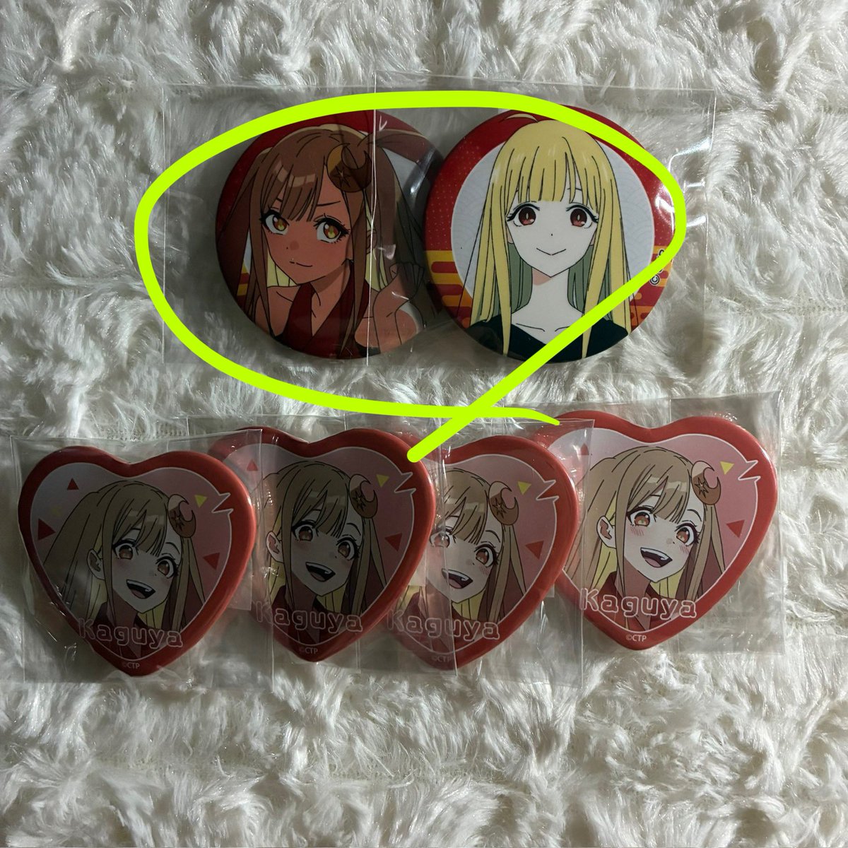 mituki35101's tweet photo. @epp393 乃依ラウワンアクキーと写真のものでよければ可能です！ https://t.co/mja75eAmmU