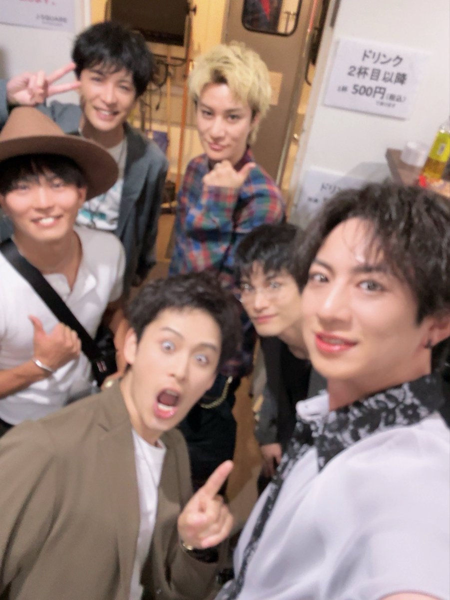 hayashi119a's tweet photo. 玉手箱なんだこの安心感

もう最高すぎた。

ゲストの方々、スタッフの方々、ファンの皆様ありがとうございました！

またやりたすぎるな〜 https://t.co/zRbDTmrfUU