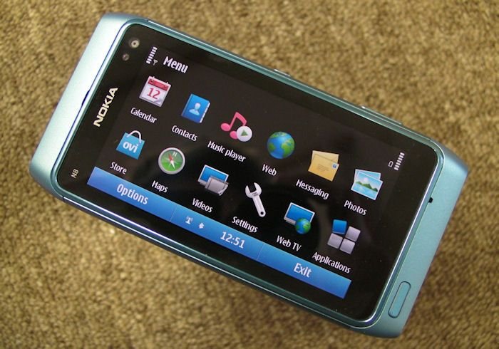 Privacyfirstt's tweet photo. The Nokia N8 was another Linux smartphone originally shipped with Symbian^3  its interesting how many Linux Phones has there been before all the fuss for @GrapheneOS or @pureos or w.e else there's so many now there's no excuse to not get out of Google. https://t.co/LQTDmvkteo
