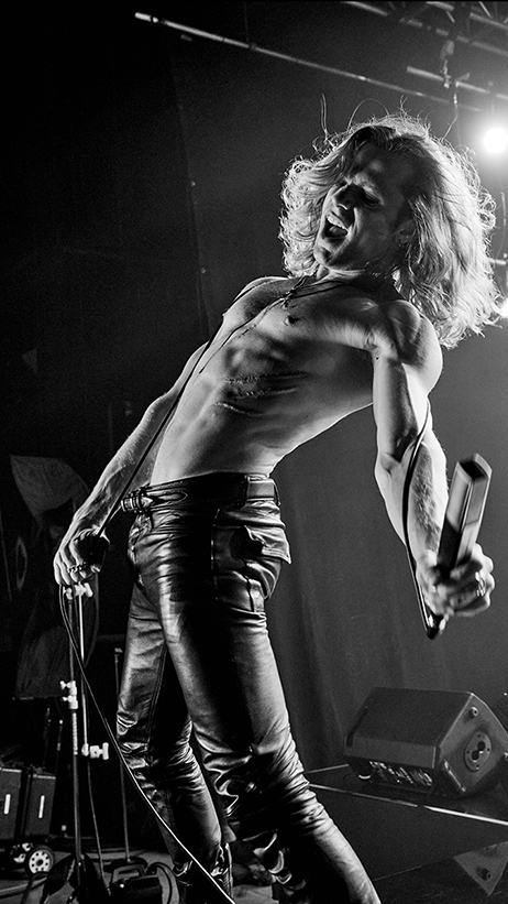 lestatgothic's tweet photo. The Vampire Lestat https://t.co/rVN8bYOUpC