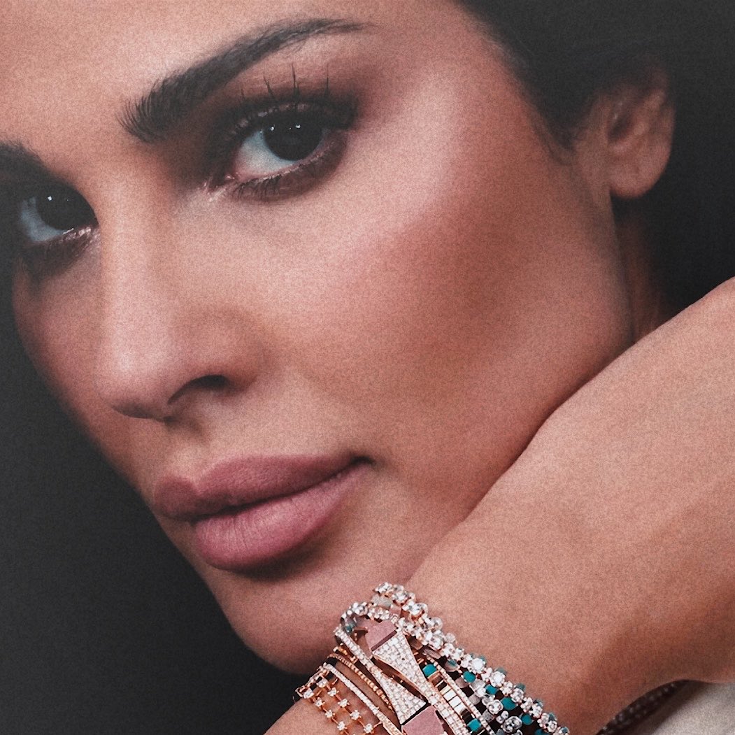nadineaesthtic's tweet photo. تفاصيلك هي ضعفي  💌🌟🤎
@nadinenjeim احبك 🤍
#نادين_نسيب_نجيم https://t.co/HQzMV3mrpy