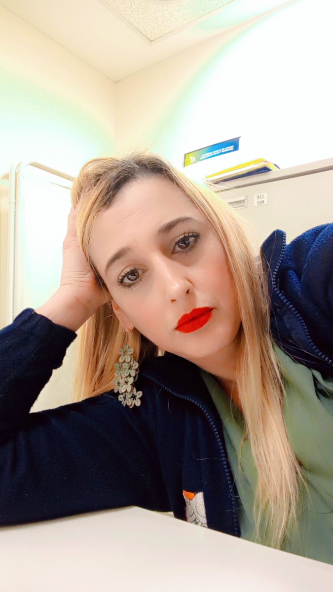Lulynda10's tweet photo. La IA no puede hacer algo más lindo que yo 🤣 https://t.co/iErCoC9ghh