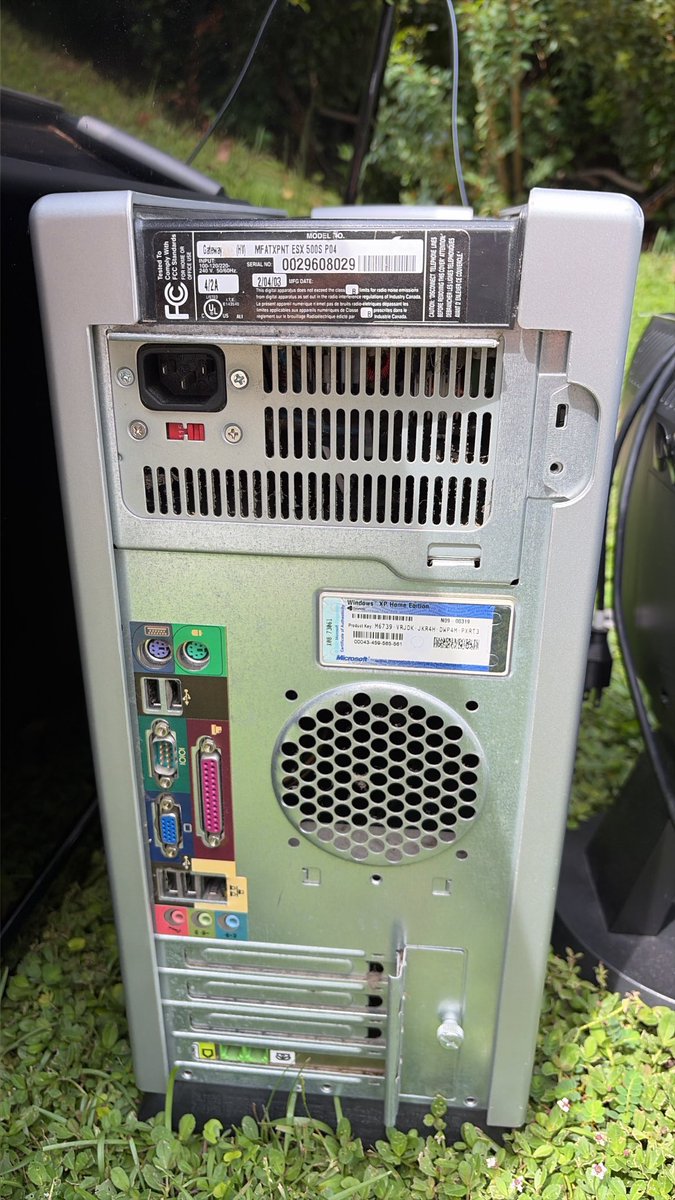 FLShots's tweet photo. Check out this relic! https://t.co/04sS3rBdnR
