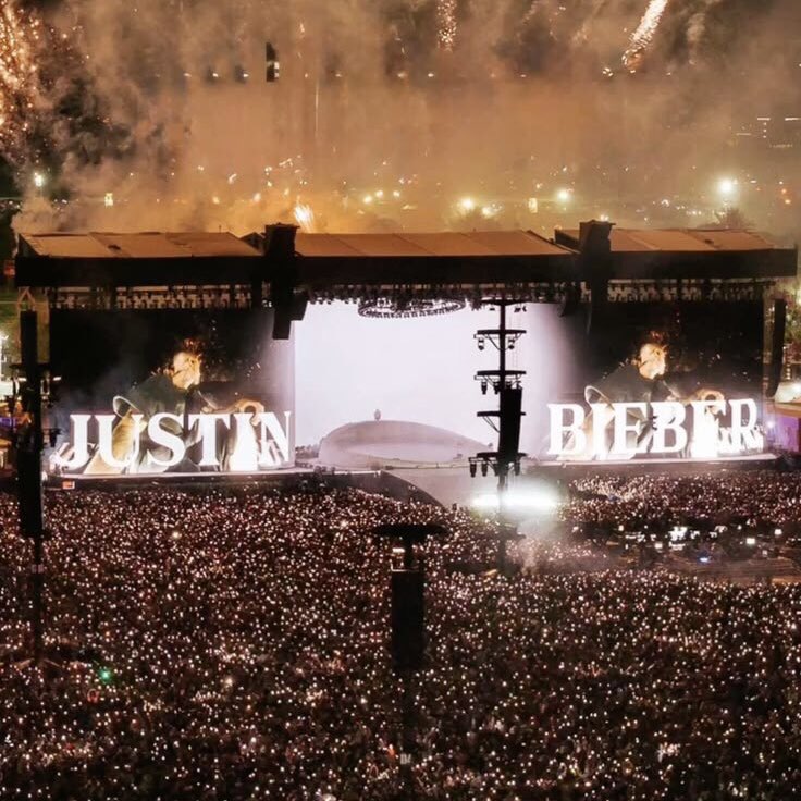 BiebCrave's tweet photo. Justin Bieber’s Coachella:

• Highest paid artist ever
• Most watched performance
• Highest ticket demand
• 7 albums on Billboard 200
• 23 songs charting on Spotify Global
• 105M+ peak daily streams
• Most Googled performance
• Highest grossing artist merchandise ($15M) https://t.co/awxY9xfZ14