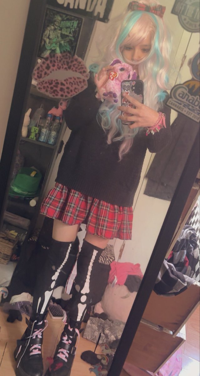unicornmutt's tweet photo. 🧁💓🐘 https://t.co/V3eoKENn7Z