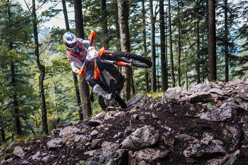 ronalking83001's tweet photo. No noise. Instant torque. The KTM Freeride E brings a new kind of off-road experience to the trails. https://t.co/3GW3U1FdGS