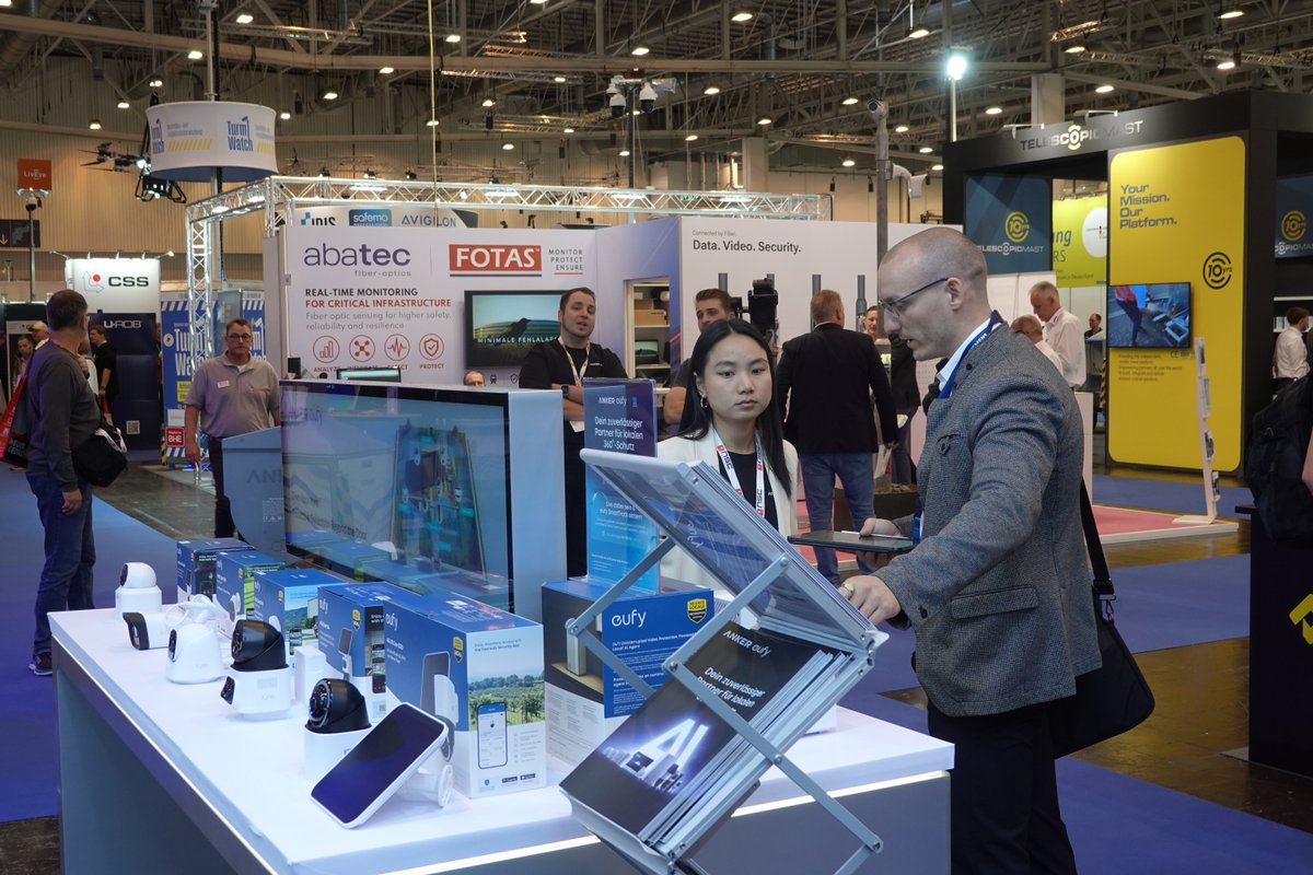 Ankereufy's tweet photo. We're Live at #SecurityEssen2026 🔒
Visit Anker eufy at Hall 5, Booth 5B38 to see our solutions in action, meet the team, and catch our daily mini-presentations on our Partner Program at 11 AM and 3 PM—attendees get a free gift.
#SecurityEssen #SmartSecurity #PartnerProgram https://t.co/zELy5gop0g