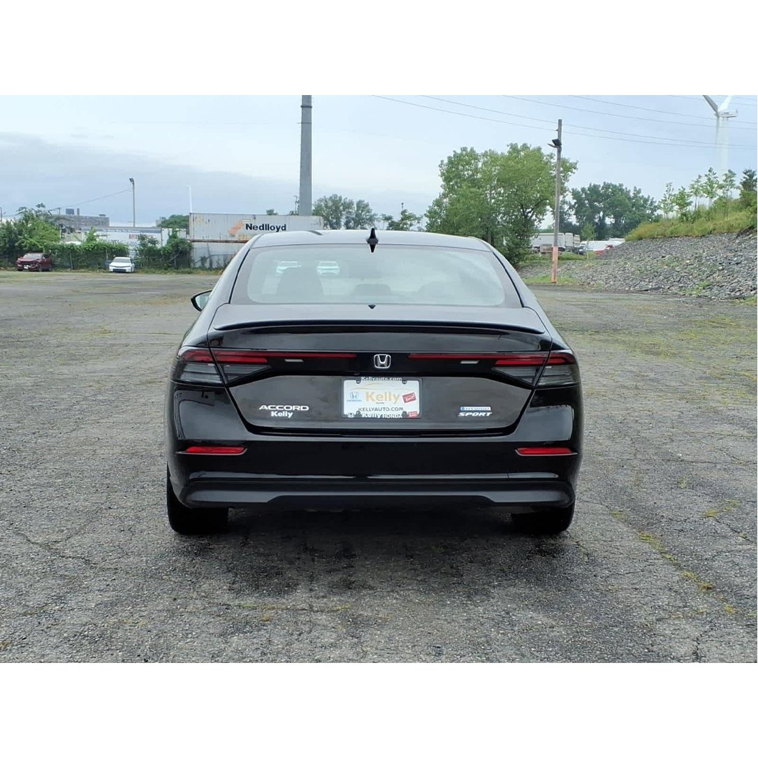 KellyHondaLynn's tweet photo. Certified Pre-Owned Vehicle of the Week:
2025 Honda  Accord Hybrid Sport
Was: $30,418
Now: $26,949
https://t.co/ZSZdBhvLJ9 https://t.co/n8VKuo5gl2
