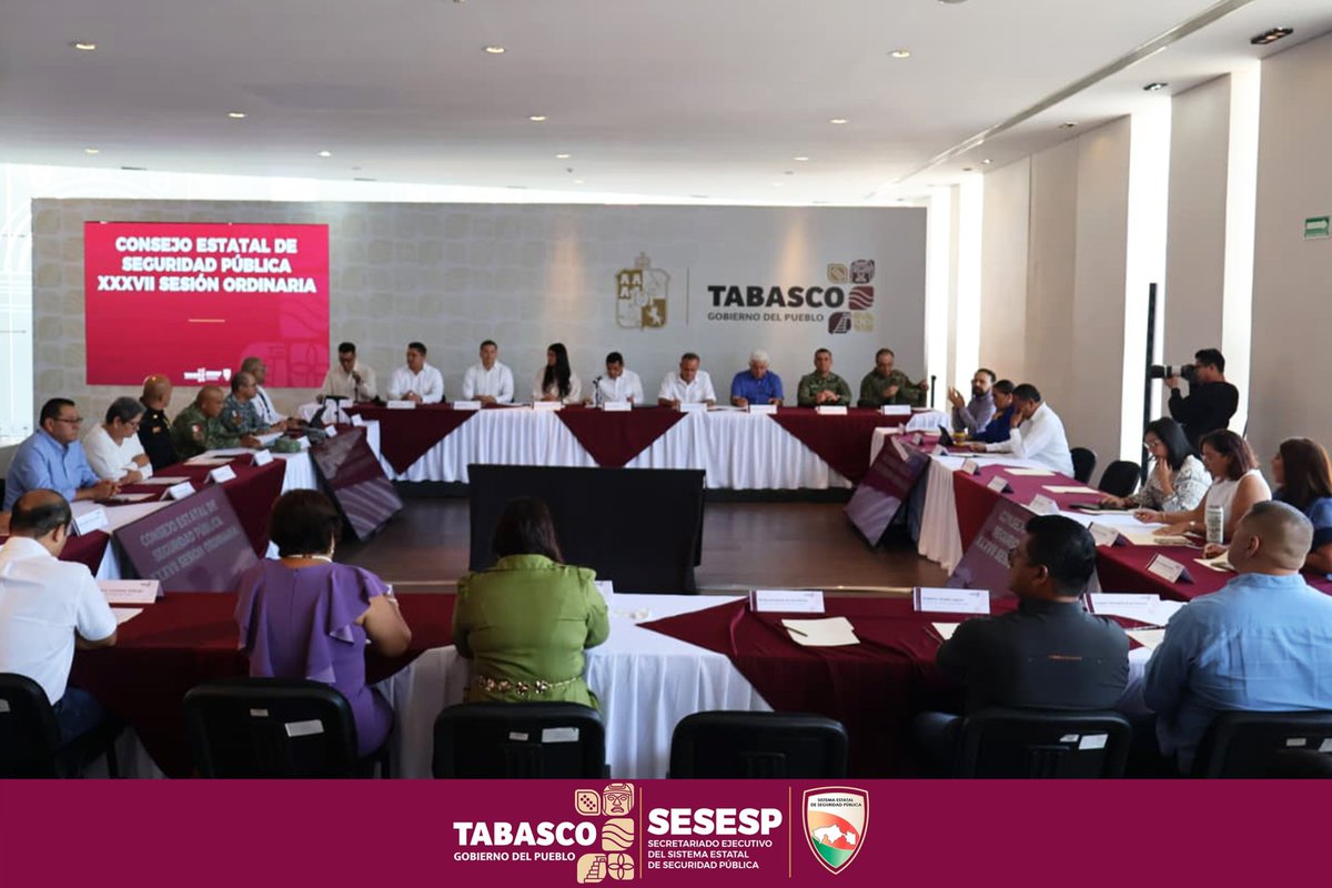 SESESPTab's tweet photo. 📌 Se llevó a cabo la XXXVII Sesión Ordinaria del Consejo Estatal de Seguridad Pública de Tabasco, presidida por el Gobernador Javier May Rodríguez.  
🤝 Se tomó protesta a nuevos integrantes y se presentaron avances y propuestas para fortalecer la seguridad pública en 2026. https://t.co/fclzLsGFV9