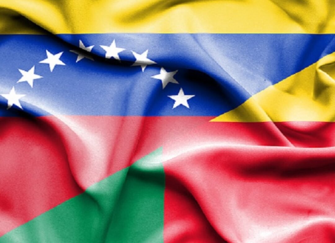 mippci_ven's tweet photo. #NotiMippCI 📰🗞| Venezuela y Benín estrechan lazos de cooperación universitaria para impulsar la formación técnica y científica

Lea más ⏩ https://t.co/Bp4DPoohnK https://t.co/BHzhQQSfs0