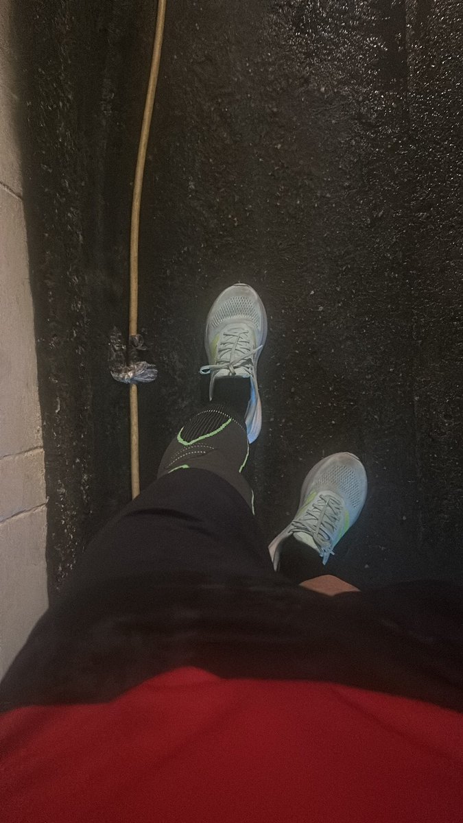 vulgoML21's tweet photo. Bora treinar lixos ? #WATA https://t.co/Xh0Nn46PDr