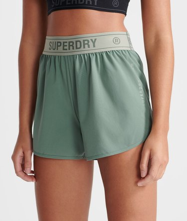 abxx71b's tweet photo. @NikitaCruz49 Tampoco quieras tapar el sol con un dedo, esa ropa no aporta nada es mucho mas comodo entrenar con algo asi; hasta yo siendo hombre llevo short mas corto cuando quiero que se vea el pump de los cuadriceps nomas para andar de payaso https://t.co/QMy6sKWjAT