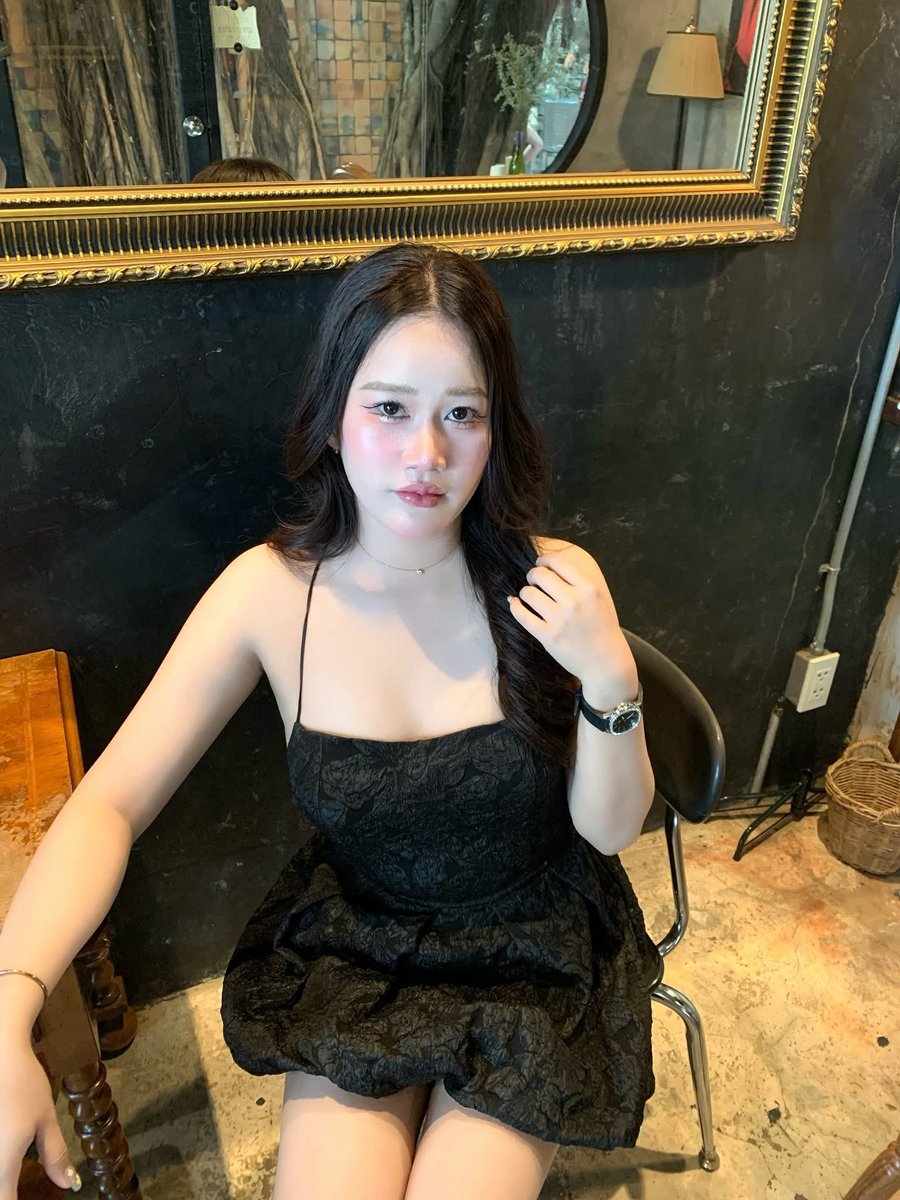 JolandaHuipe's tweet photo. 💄”ตอนแรกก็ไม่เชื่อ จนกระทั่งลองใช้เอง... ไอเทมลับที่บิวตี้บล็อกเกอร์เกาหลีโหวตให้เป็นอันดับ 1!“ 🦋 ครีมกันแดดเนื้อซูเฟล่ บางเบา คุมมันนาน 🌤️

🆔: bamby_1010

#รับงานกรุงเทพ #รับงานมีนบุรี #ลาดพร้าว #รัชดา #อ่อนนุช #กรุงเทพ https://t.co/0UtVe6uv4U