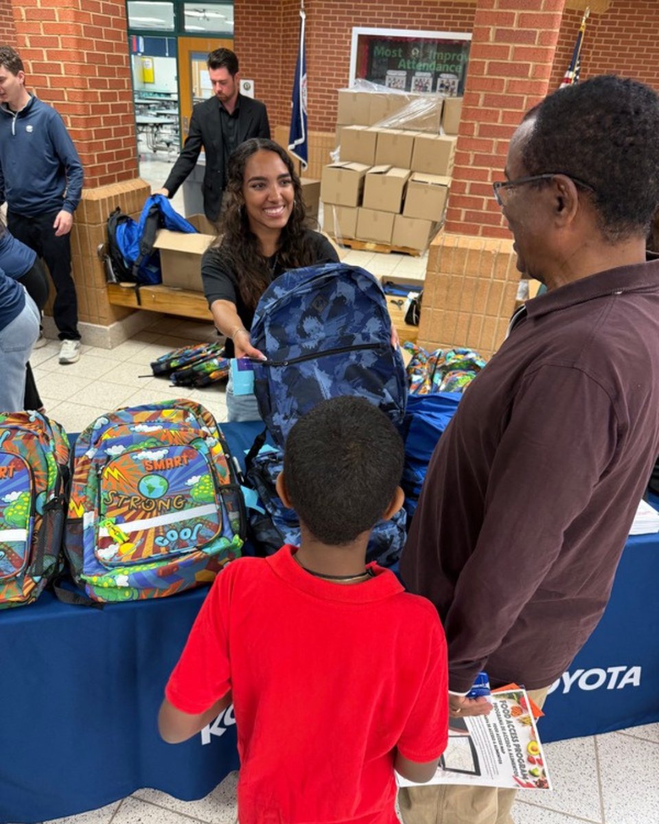 KidsInNeed's tweet photo. Celebrating five years of partnership with @Toyota dealerships! 🎉

Through supply distributions and continued support, Toyota has helped students and teachers across the country start school prepared, confident, and ready to learn.

Thank you, Toyota, for five years of impact! https://t.co/fShCob3PB0