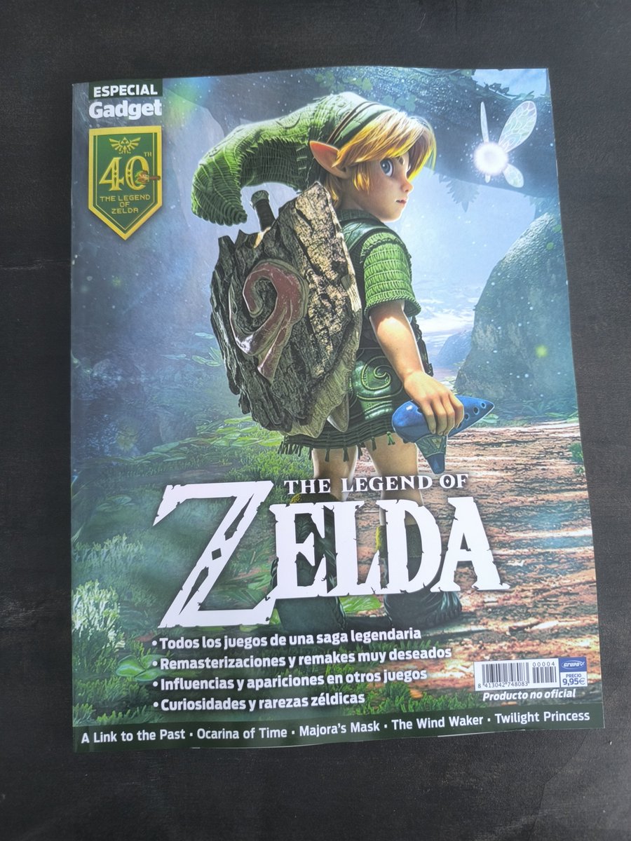 Fran_Saga's tweet photo. Hoy me han chivado de la existencia de este especial del 40 aniversario de Zelda de la recista revista Gadget. Son 180 páginas repasando todos los juegos, spin off y otras curiosidades.

Si sois fans de Zelda, ni os lo penséis. Con los años este tipo de material se aprecia 😉 https://t.co/NgydO0HaYX