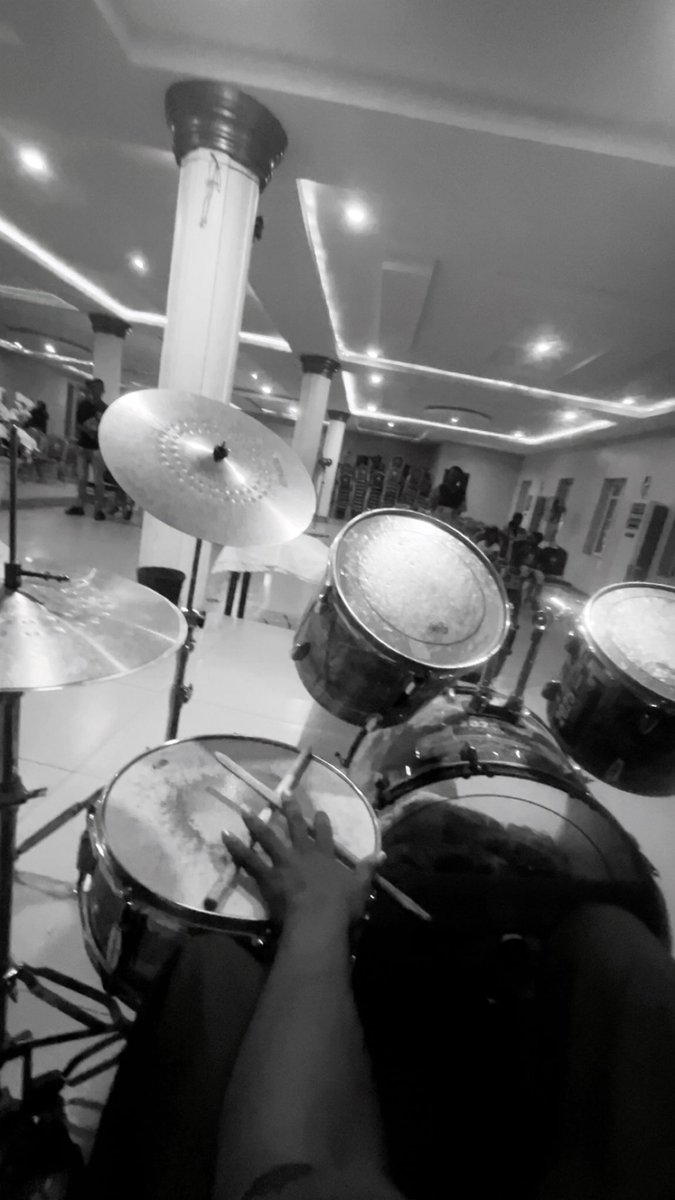 relrebell's tweet photo. Evening sticks 🥁

Hope you prayed to God today https://t.co/iV4D122D1w