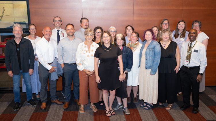 uw_medicine's tweet photo. We are proud to honor Sheri Lawrence, MBA, CMPE, chief administrative officer (CAO), who retires this week after 25 years in the department—with almost 18 of those as CAO!
Congratulations, Sheri!

Read her Q&amp;A: https://t.co/4taSy4eMNb https://t.co/jgp3rZ9TTV