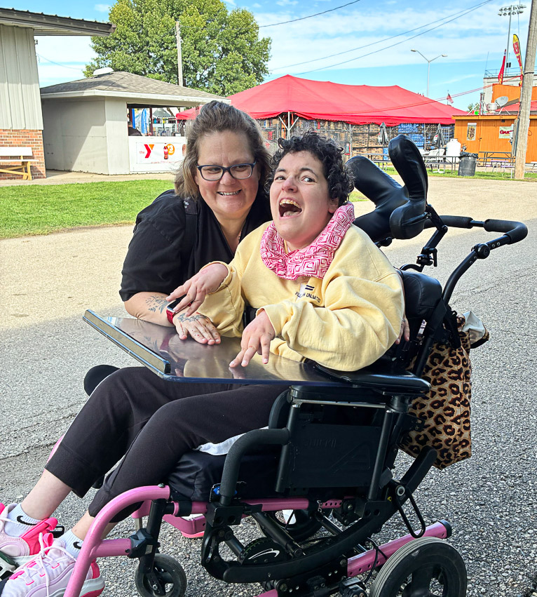 VNU_Iowa's tweet photo. Checking out the Clay County Fair is always on our list of things to do in September. We looked at exhibits of all kinds and enjoyed some of the performances and demonstrations offered.
#ClayCountyFair #CountyFairFun https://t.co/nAEgT4TODt