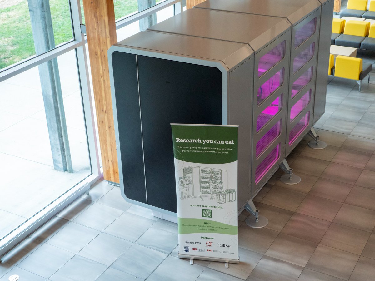 ubcLFS's tweet photo. 🌱 Something new is growing at UBC! The POD at Orchard Commons explores integrating food production into built environments. LFS researchers will compare POD-grown produce with UBC Farm and retailers on nutrition, freshness and flavour. 🔬🌿 #UBCLFS #FoodSystems #UrbanAgriculture https://t.co/TpIBiRLGOu