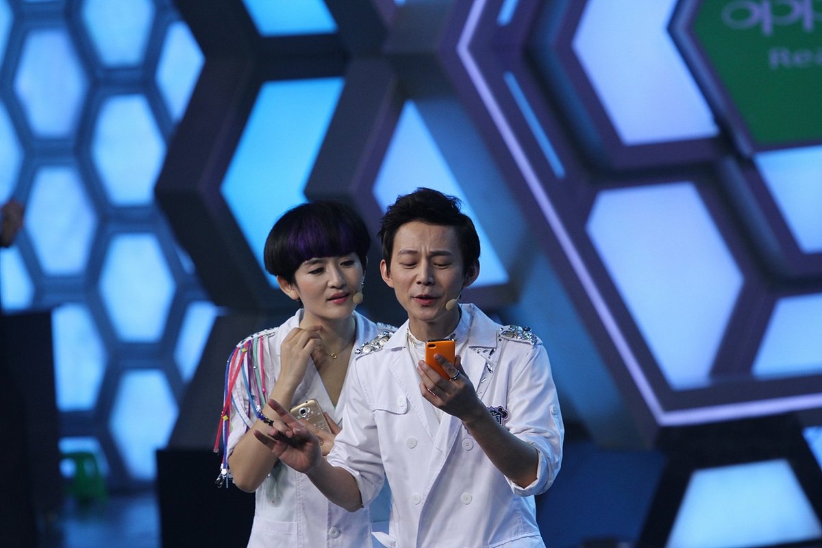 afzalah87883920's tweet photo. Just finished this week's variety show recording—laugh till my cheeks hurt and met the sweetest cast members! 10/10, already counting down to next week. https://t.co/qsfoAqcfLV