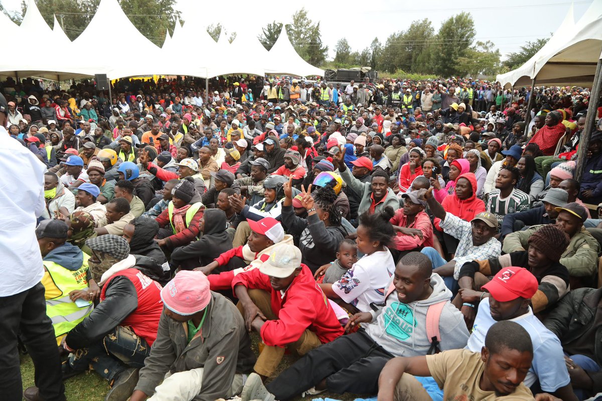 susankihika's tweet photo. Engaged residents of the Langa Langa area in Murindat Ward, Gilgil, in an interactive session on the development projects we have implemented in the area.

I used the session at Langa Langa Market to highlight development projects in the area across the sectors of water, trade, education, and health. Key among the projects are the gravelling and grading of Gitare-Nuiswet, Kihanya-Jeremiah and Mbegi-Akorino Roads; drilling and equipping of Cura and Mwitumberia Water Projects; construction of sheds at Langa Langa Market; issuance of more than Sh2.4 million in low-interest loans to Manma Milele and Tumaini Sacco, among others; ongoing construction of a Newborn Unit and supply of maternity beds at Gilgil Hospital; and upgrades at dispensaries such as Nuthu and Gitare. We have also constructed ECDE centres, provided learning materials and Uji, which has increased the number of learners from 2,000 to 4,000.

We distributed certified maize seeds to hundreds of residents who attended the meeting. I committed to uplifting their lives as I urged them to remain steadfast in supporting the Government and H E President William Ruto.

Present were County Executive Members and area MCA.