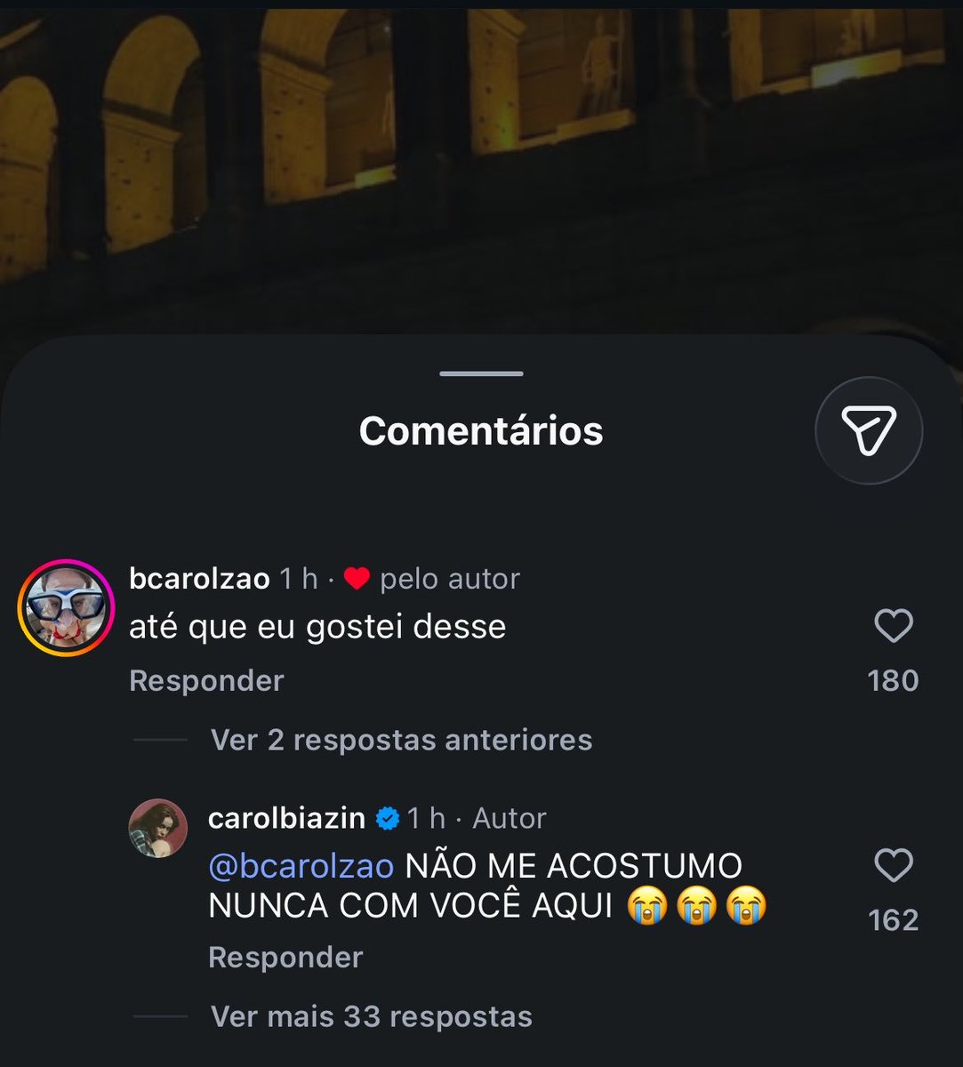 blubiazin's tweet photo. Cara KKKKKKKKK essa é doida com força https://t.co/GZZVCsdT7P
