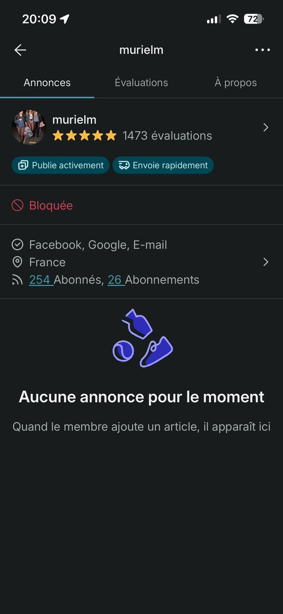 luxcidite's tweet photo. une histoire en 4 temps… 💭 #y2k https://t.co/XvVFV5iboQ