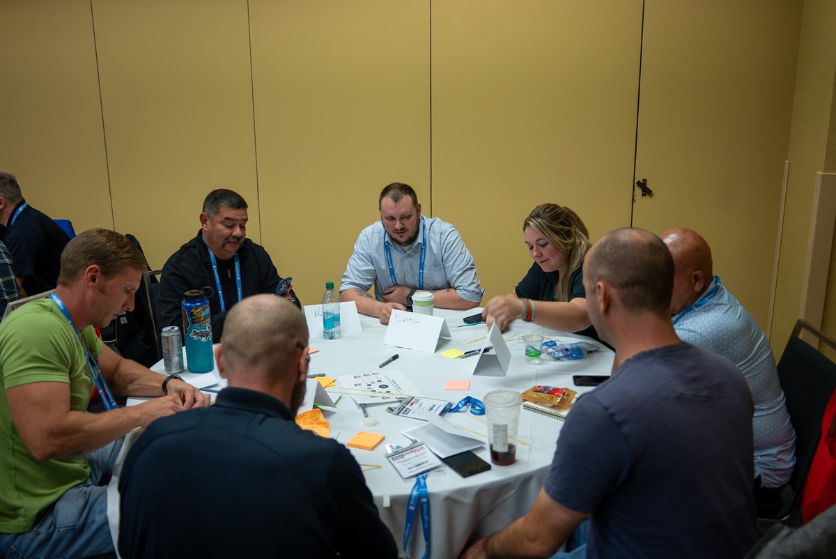 EMSWorldOFCL's tweet photo. Curious about community paramedicine?
Join the MIH Symposium at EMS World Expo Sept. 29, a full day of presentations by EMS leaders and interactive discussions with providers across MIH-CP. Add to your registration if you're joining us in Orlando! https://t.co/KVAivG7oom https://t.co/u5XKozMj9T