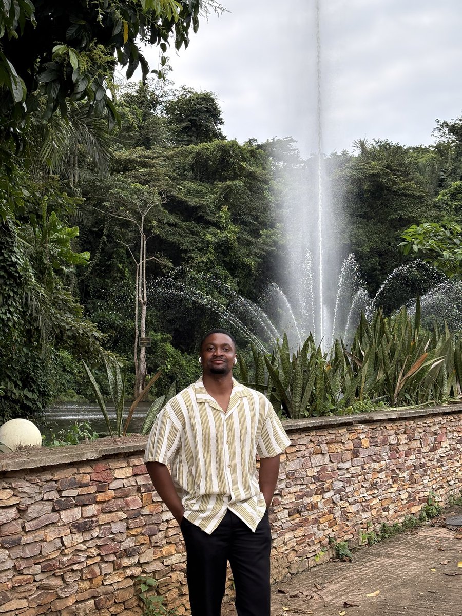 codewithdarkwa's tweet photo. Somewhere in the eastern region Anakazo campus 🤭 https://t.co/O5q3grh6Fm