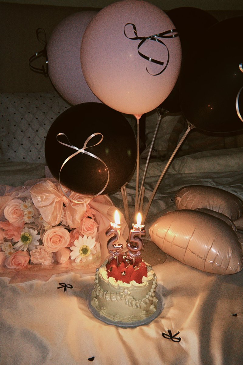 yvzaa1's tweet photo. may everything i want , wants me more 🤍 https://t.co/LR6fPEHmYZ