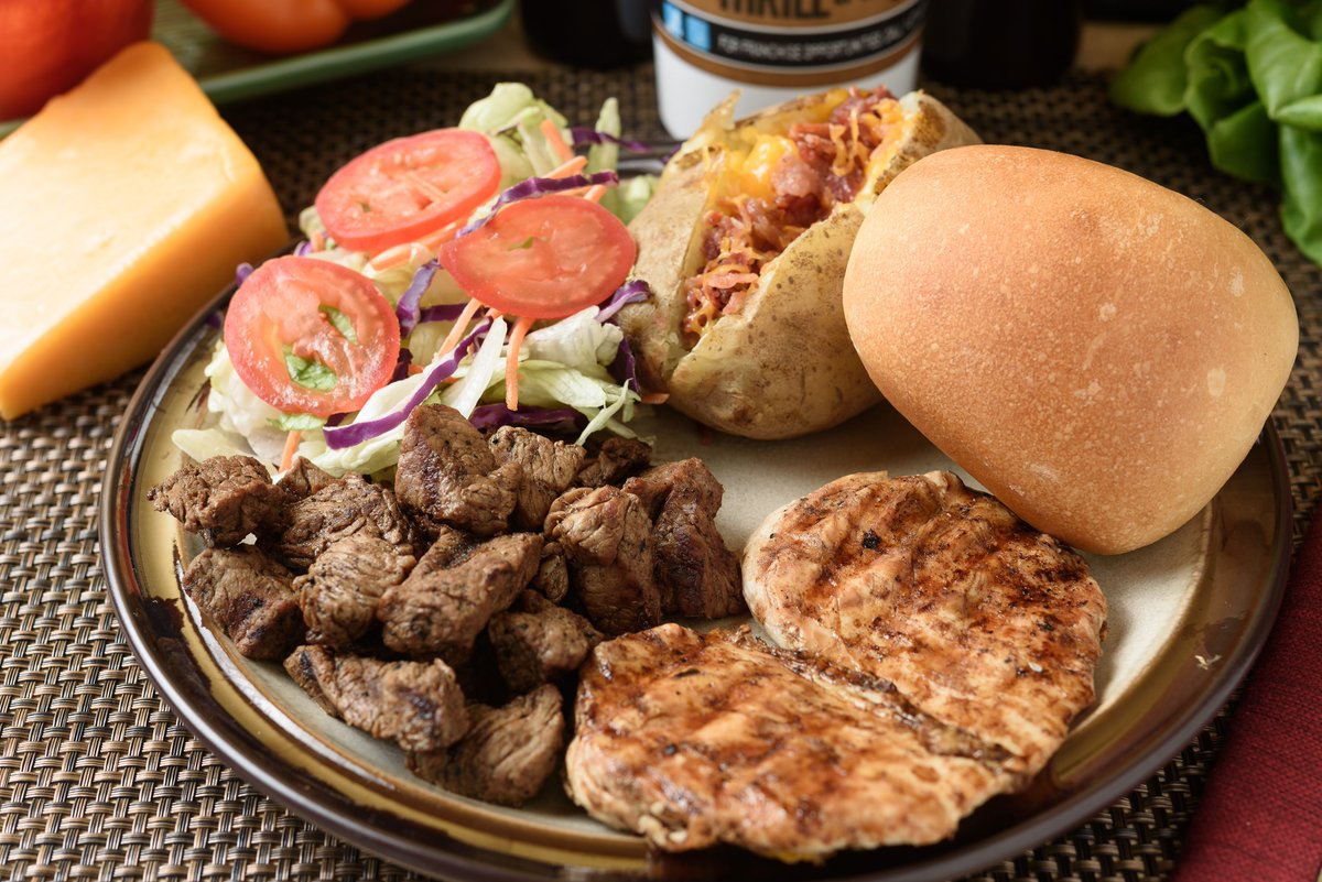 SteakOutAthens's tweet photo. Now that we have your attention, place your order online at https://t.co/lRH0Z9n97B. We Really #Deliver! #mixedgrill https://t.co/hoEOEar0Ei