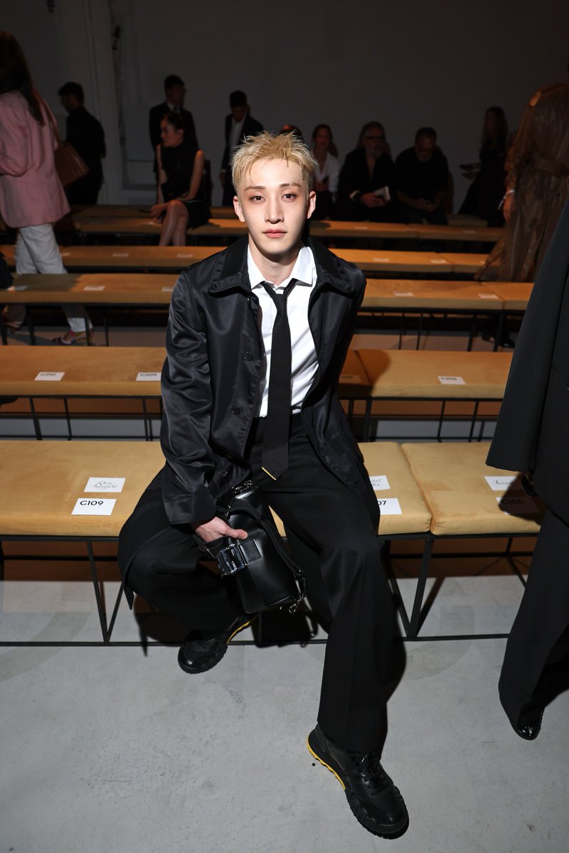 lessencestudios's tweet photo. Fendi brand ambassador Bang Chan in attendance at the Fendi Spring/Summer 2027 show at Milan Fashion Week.

#FendiSS27 #BangChan https://t.co/zyWVCOwXpQ